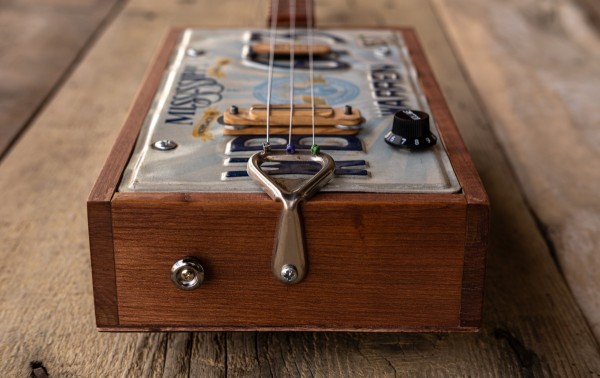 Gallery cigar box guitar